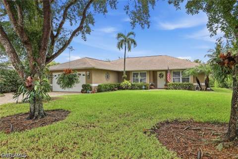 1073 N Alhambra Cir, Naples FL - photo 11 of 45