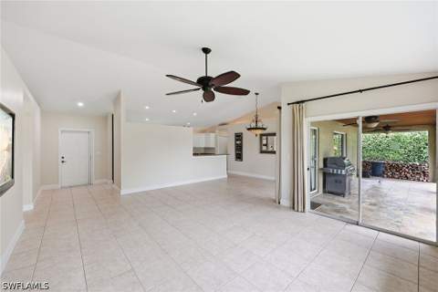 1073 N Alhambra Cir, Naples FL - photo 24 of 45
