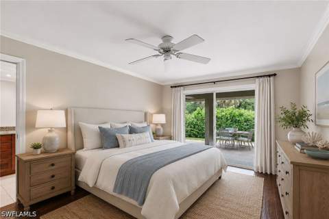 1073 N Alhambra Cir, Naples FL - photo 6 of 45