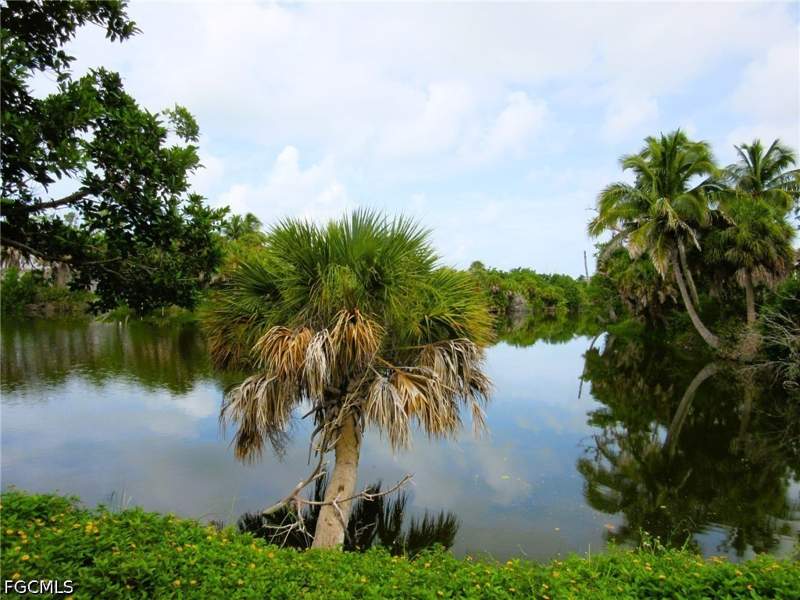 3 bedroom SingleFamilyResidence at 3784 Coquina Dr, The Rocks, Sanibel — photo 4