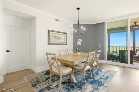 425 Cove Tower Dr 1002, Naples FL - photo 15 of 40
