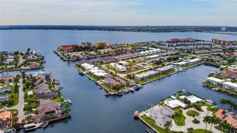 4108 SE 19th Ave 206, Cape Coral FL - photo 6 of 33