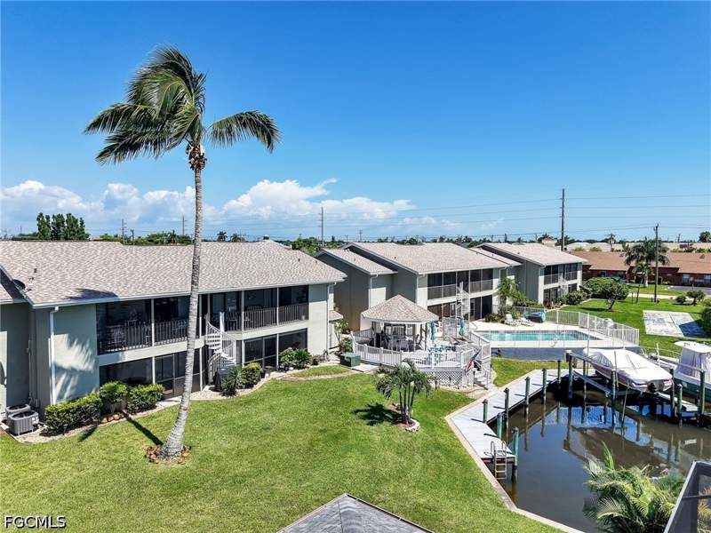 2 bedroom Condominium at 4708 SW 8th Pl 205, Baruna Bay Condo, Cape Coral — photo 3