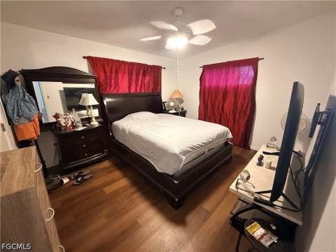 221 Brooks Ct, North Fort Myers FL - photo 8 of 12