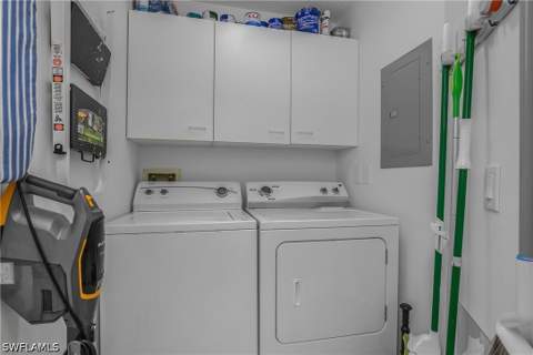7725 Jewel Ln 201, Naples FL - photo 24 of 38