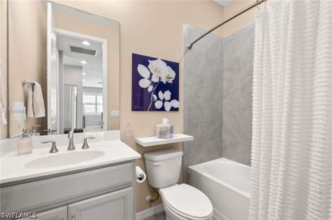 26213 Palace Ln 202, Bonita Springs FL - photo 6 of 33