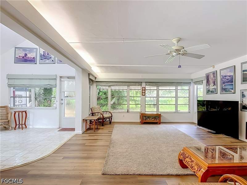 3 bedroom SingleFamilyResidence at 1625 Silverwood Ct, North Fort Myers, North Fort Myers — photo 2