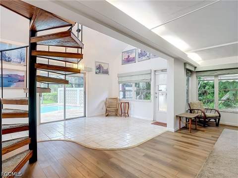 1625 Silverwood Ct, North Fort Myers FL - photo 8 of 50