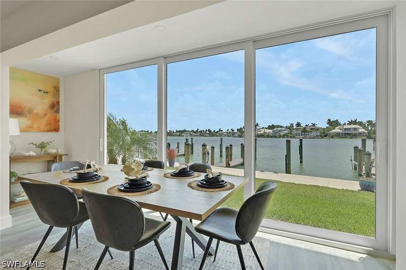 2 bedroom Condominium at 2500 Gulf Shore Blvd N S10, Yacht Harbor Manor, Naples — photo 5