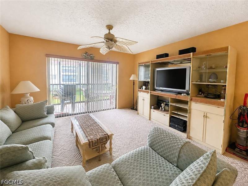2 bedroom Condominium at 11220 Caravel Cir 203, Terrace, Fort Myers — photo 3