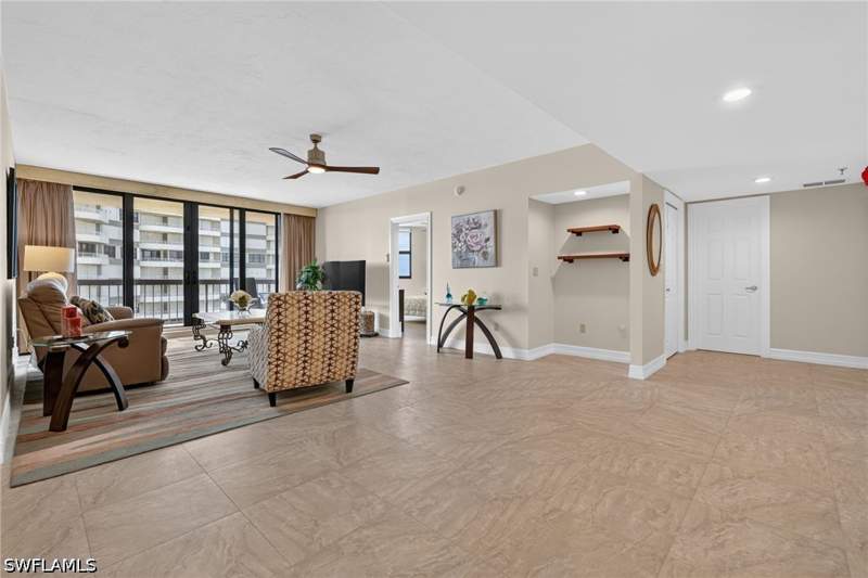 2 bedroom Condominium at 220 S Collier Blvd 503, Duchess, Marco Island — photo 3