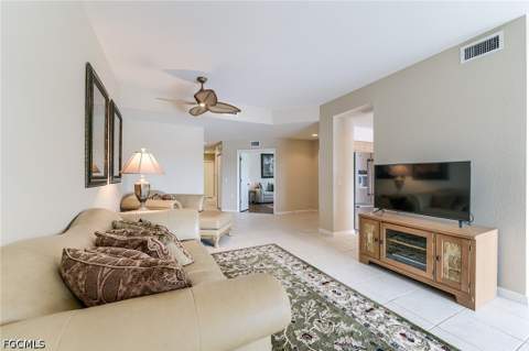 16570 Crownsbury Way 101, Fort Myers FL - photo 10 of 33