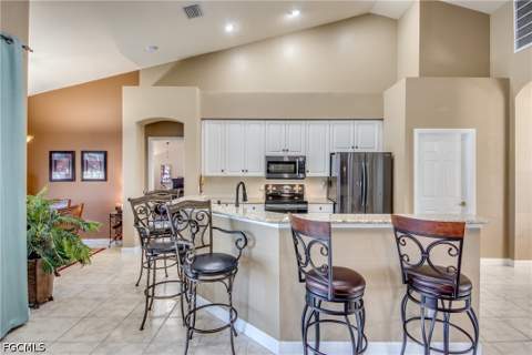 14008 Shimmering Lake Ct, Fort Myers FL - photo 13 of 35