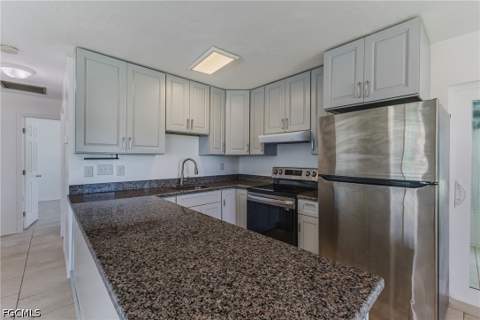 16593 Davis Rd, Fort Myers FL - photo 13 of 31