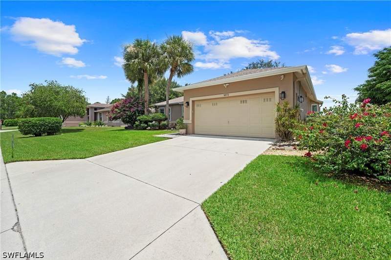 3 bedroom SingleFamilyResidence at 9372 Lake Abby Ln, Villages Of Bonita, Bonita Springs — photo 3