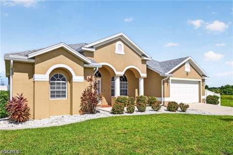 2 NW 29th Pl, Cape Coral FL - photo 8 of 49