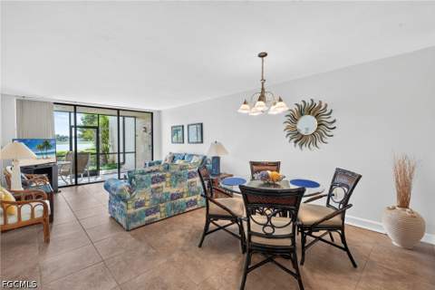 4210 Steamboat Bend 104, Fort Myers FL - photo 6 of 42