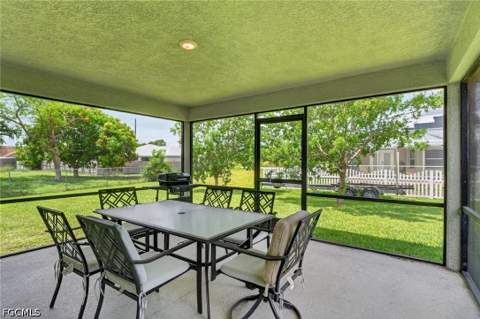 3710 NE 8th Pl, Cape Coral FL - photo 24 of 29