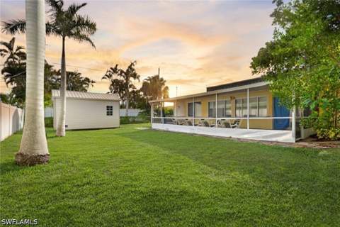 517 100th Ave N, Naples FL - photo 8 of 46