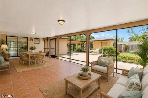 1011 El Mar Ave, Fort Myers FL - photo 13 of 43