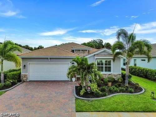 4 bedroom SingleFamilyResidence at 426 Tamarindo Ln, Tamarindo, Naples — photo 1