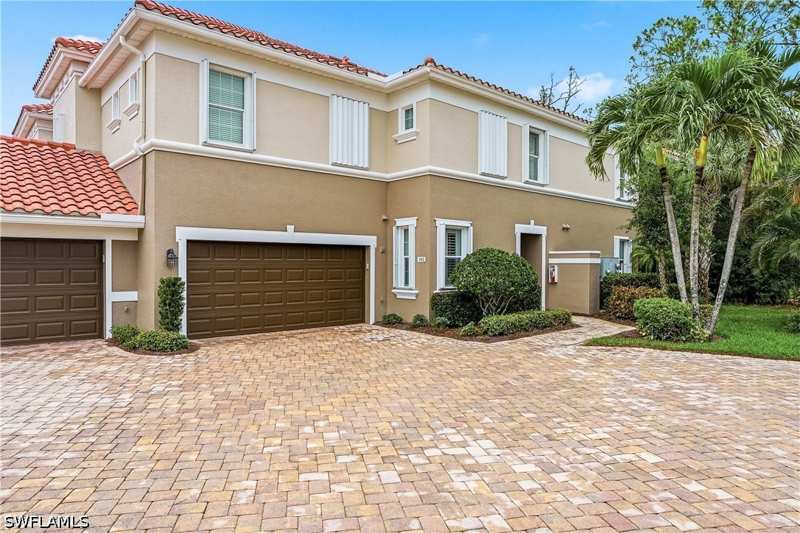 2 bedroom Condominium at 12905 New Market St 102, Somerset, Fort Myers — photo 1
