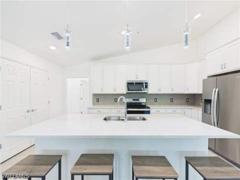 5683 Mayflower Way 901, Naples FL - photo 8 of 38