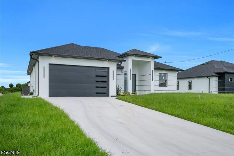 3 bedroom SingleFamilyResidence at 3614 6th St SW, Lehigh Acres, Lehigh Acres — photo 2