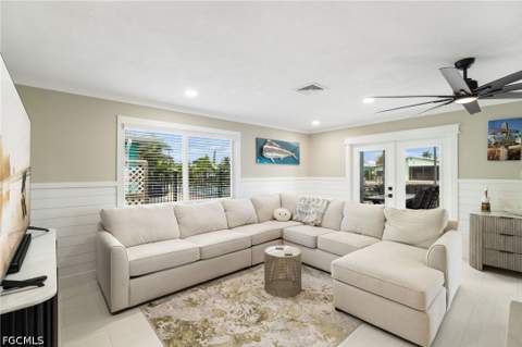 2574 Bayshore Dr, Matlacha FL - photo 22 of 43