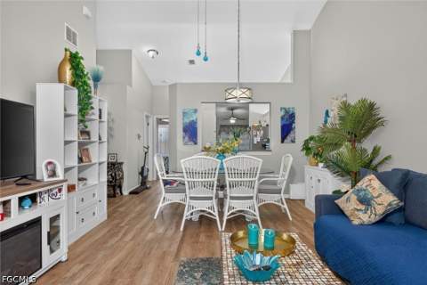 14970 Vista View Way 307, Fort Myers FL - photo 7 of 31