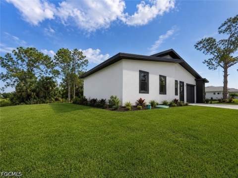 703 Long Island St E, Lehigh Acres FL - photo 6 of 18