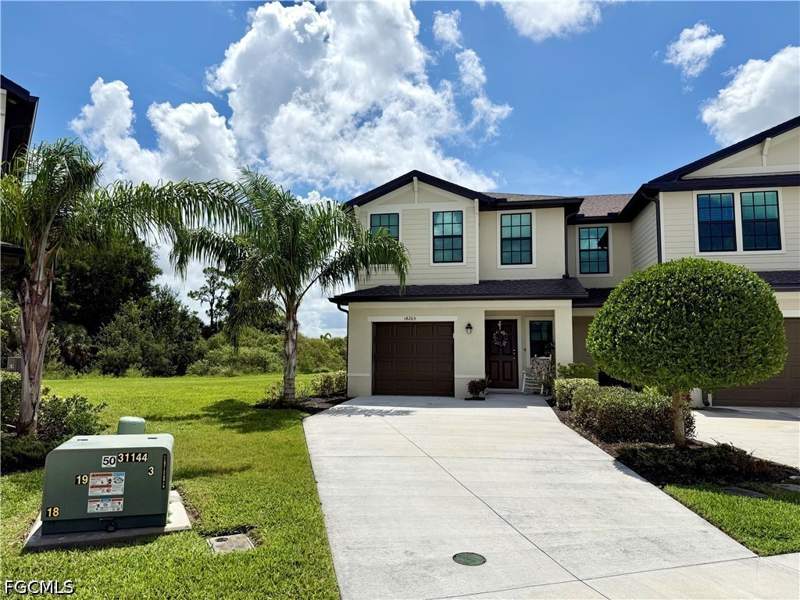 3 bedroom Townhouse at 14265 Oviedo Pl, Portico, Fort Myers — photo 2