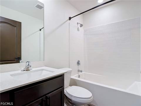 258 Lisette St, Fort Myers FL - photo 9 of 19