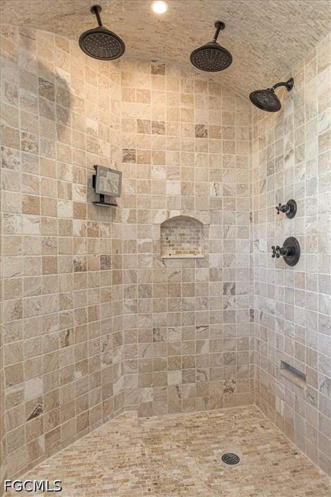 2816 SW 43rd Ln, Cape Coral FL - photo 21 of 38