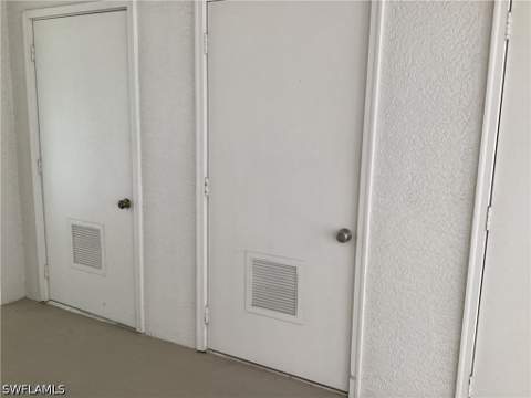 782 Eagle Creek Dr 202, Naples FL - photo 21 of 29
