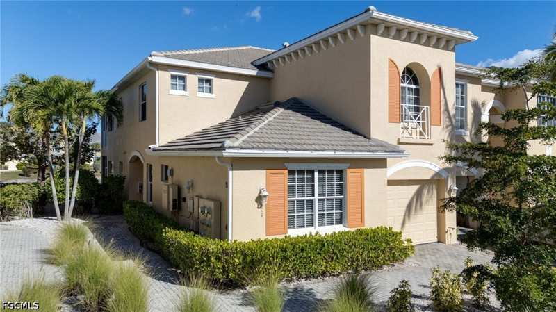 2 bedroom Condominium at 14557 Dolce Vista Rd 101, Hamilton, Fort Myers — photo 1
