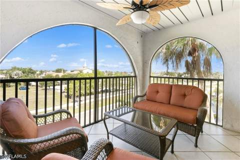 1024 Anglers Cv C510, Marco Island FL - photo 13 of 24