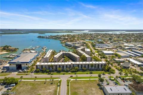 1024 Anglers Cv C510, Marco Island FL - photo 20 of 24