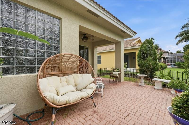 3 bedroom SingleFamilyResidence at 3565 Malagrotta Cir, Bella Vida, Cape Coral — photo 2