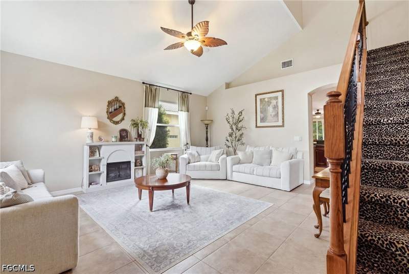 3 bedroom SingleFamilyResidence at 3565 Malagrotta Cir, Bella Vida, Cape Coral — photo 4