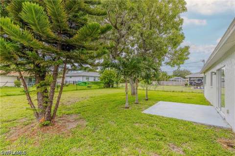 216 SE 27th Ter, Cape Coral FL - photo 20 of 21
