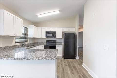 216 SE 27th Ter, Cape Coral FL - photo 6 of 21