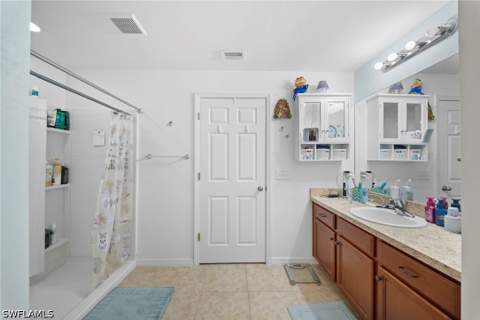 724 Evening Shade Ln, Lehigh Acres FL - photo 14 of 37