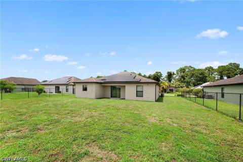 724 Evening Shade Ln, Lehigh Acres FL - photo 22 of 37