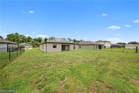 724 Evening Shade Ln, Lehigh Acres FL - photo 23 of 37