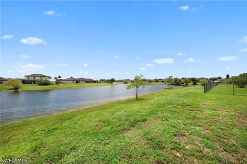 724 Evening Shade Ln, Lehigh Acres FL - photo 24 of 37