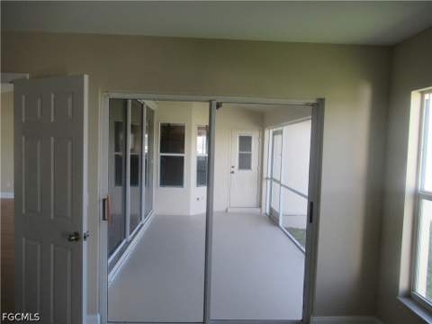 1622 NE 33rd Ter, Cape Coral FL - photo 12 of 16