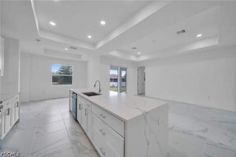 2805 26th ST SW, Lehigh Acres FL - photo 11 of 41