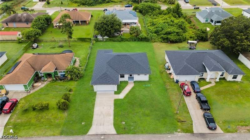 4 bedroom SingleFamilyResidence at 2805 26th ST SW, LEHIGH ACRES, Lehigh Acres — photo 2