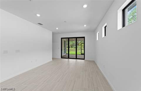 2127 Freemont Way, Naples FL - photo 17 of 33